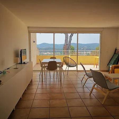 公寓 Vue Sur Mer Pour Ce T2 Avec Terrasse, Parking, Le Lavandou, 4 Personnes - Fr-1-803-25 勒拉旺杜